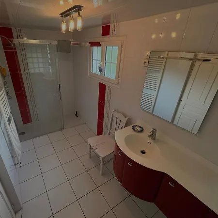 Apartment Havre De Paix Lumineux Et Entierement Equipe - 455 *